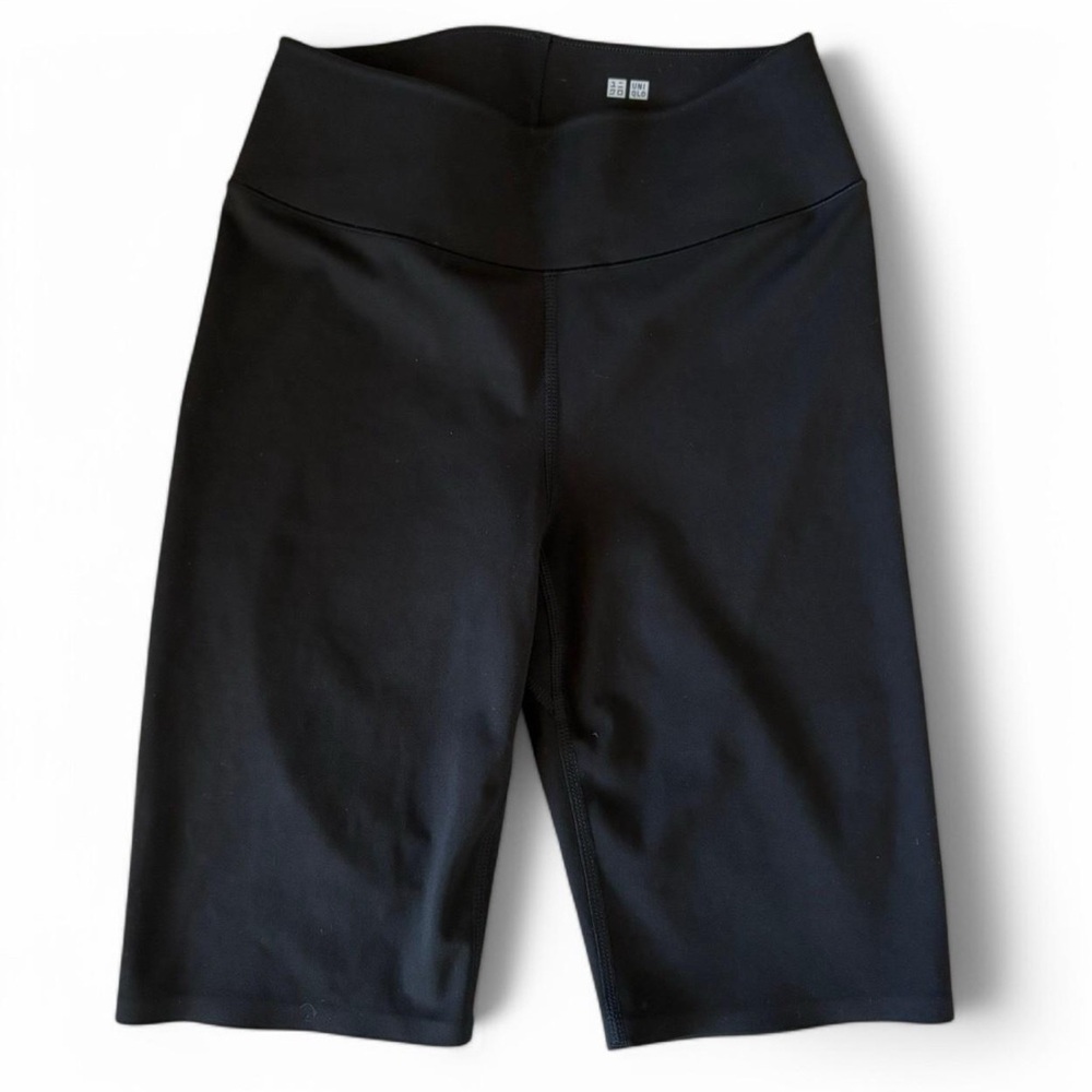 Uniqlo Airism Women's Black Biker Shorts